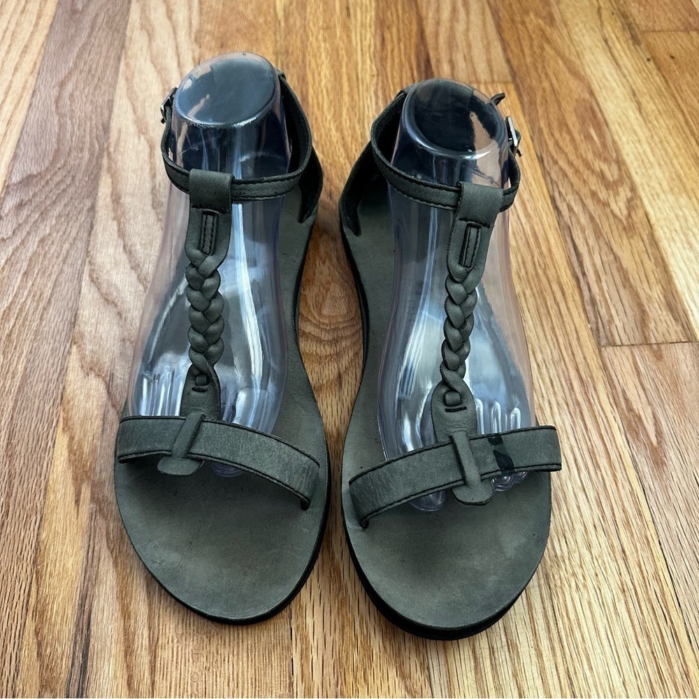 Rainbow Calafia Leather Grey Sandals Women’s L10